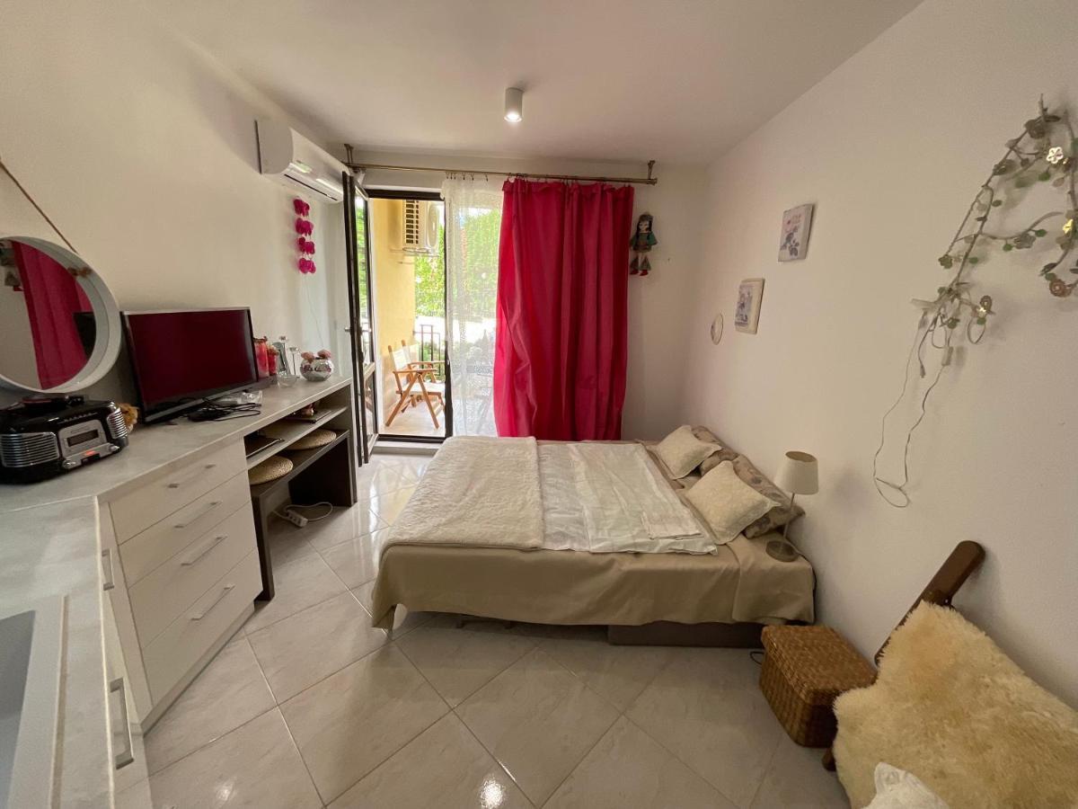 Horizon Apartament Gut Sveti Vlas Eksteriør billede